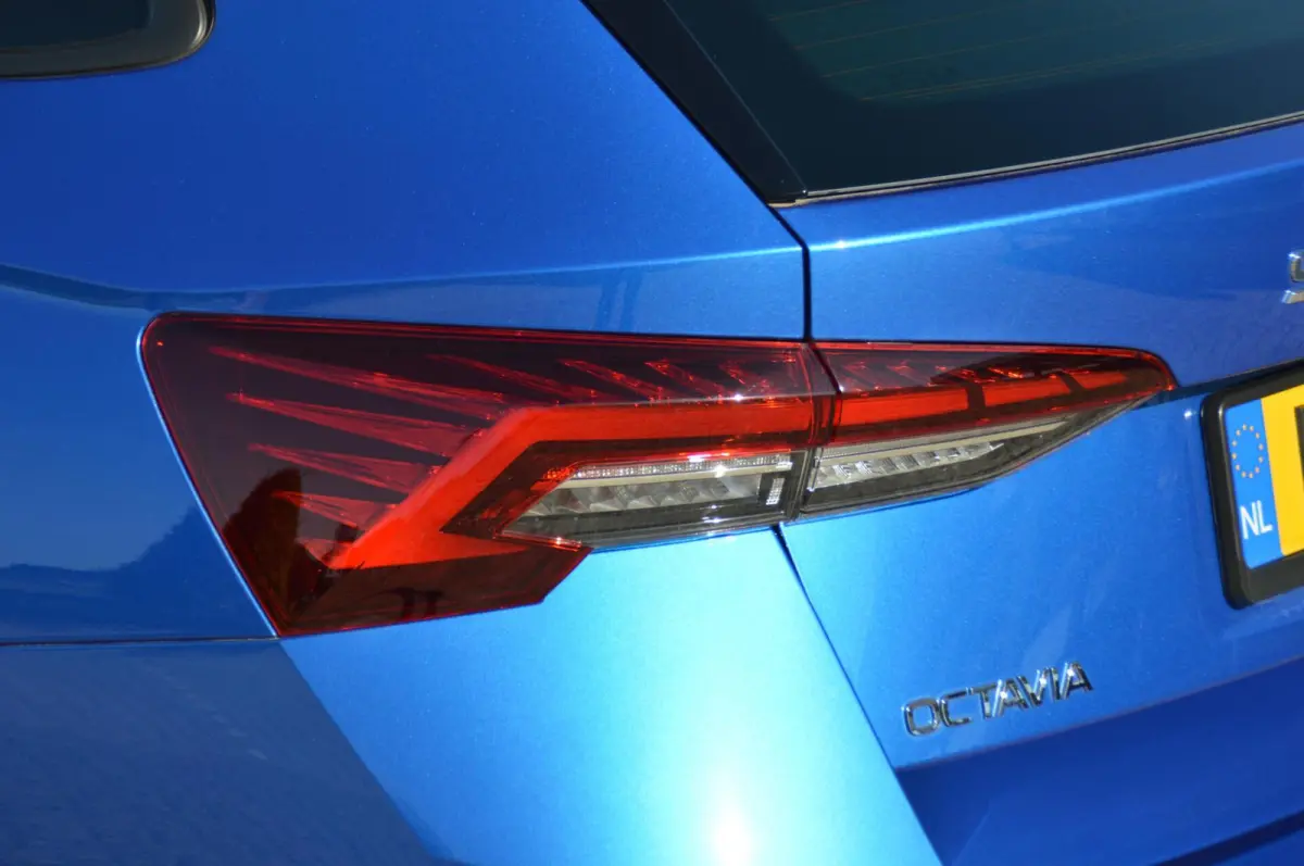 1.5 TSI MHEV Business Edition Plus