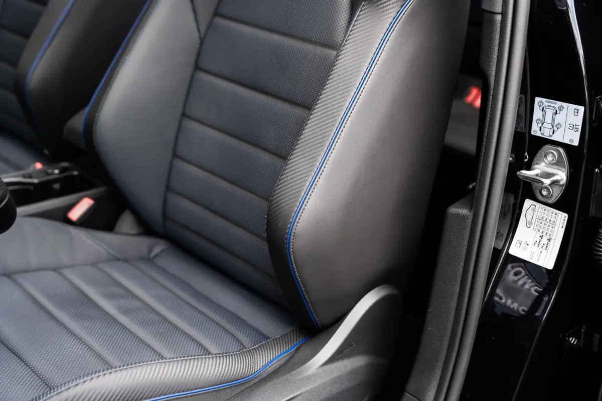 2.0 TSI R 4Motion Performance Akrapovic HK