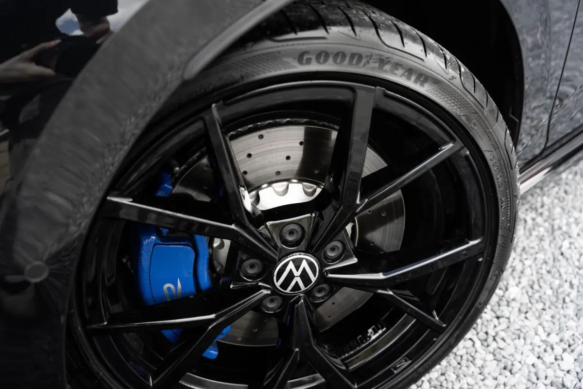 2.0 TSI R 4Motion Performance Akrapovic HK