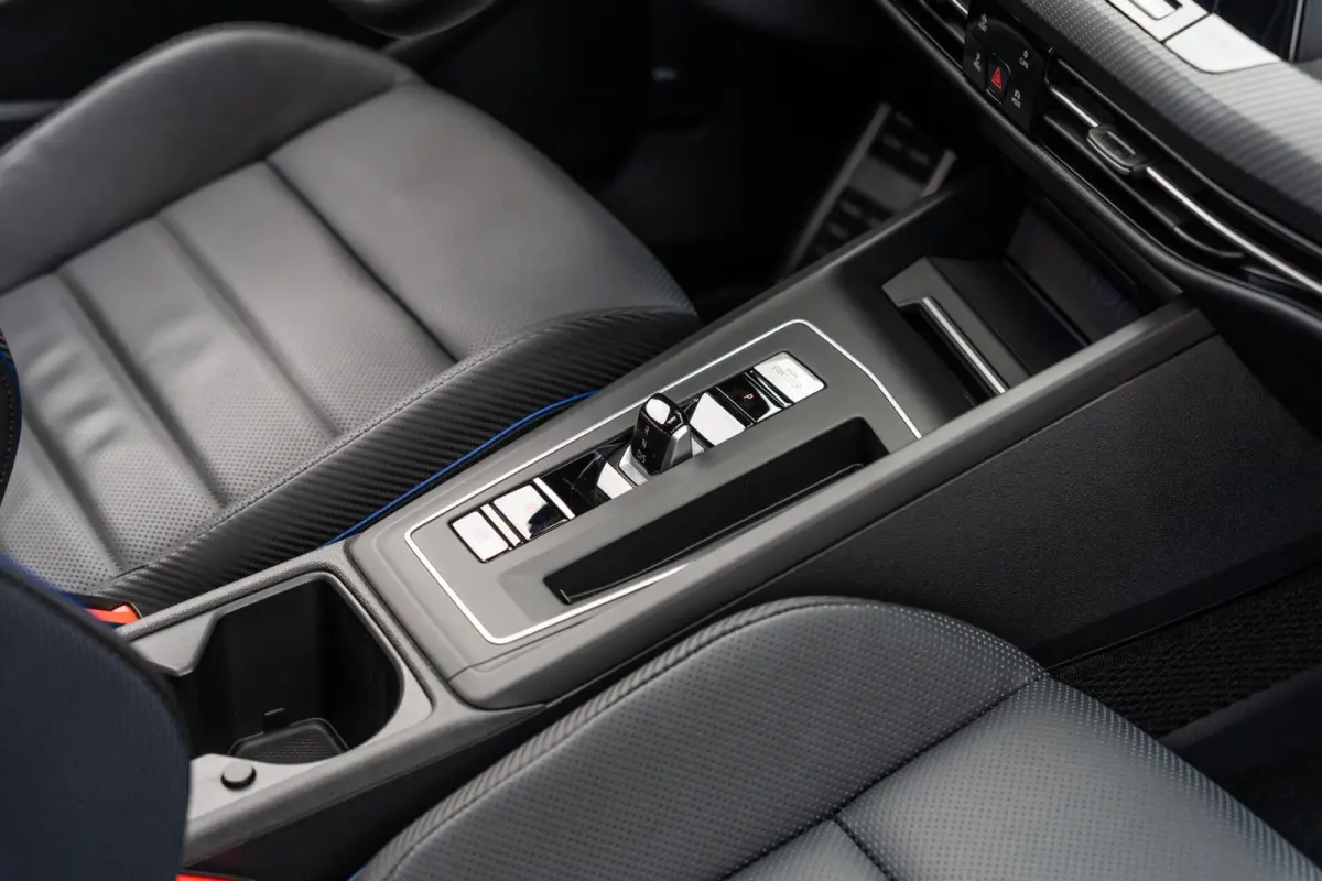 2.0 TSI R 4Motion Performance Akrapovic HK