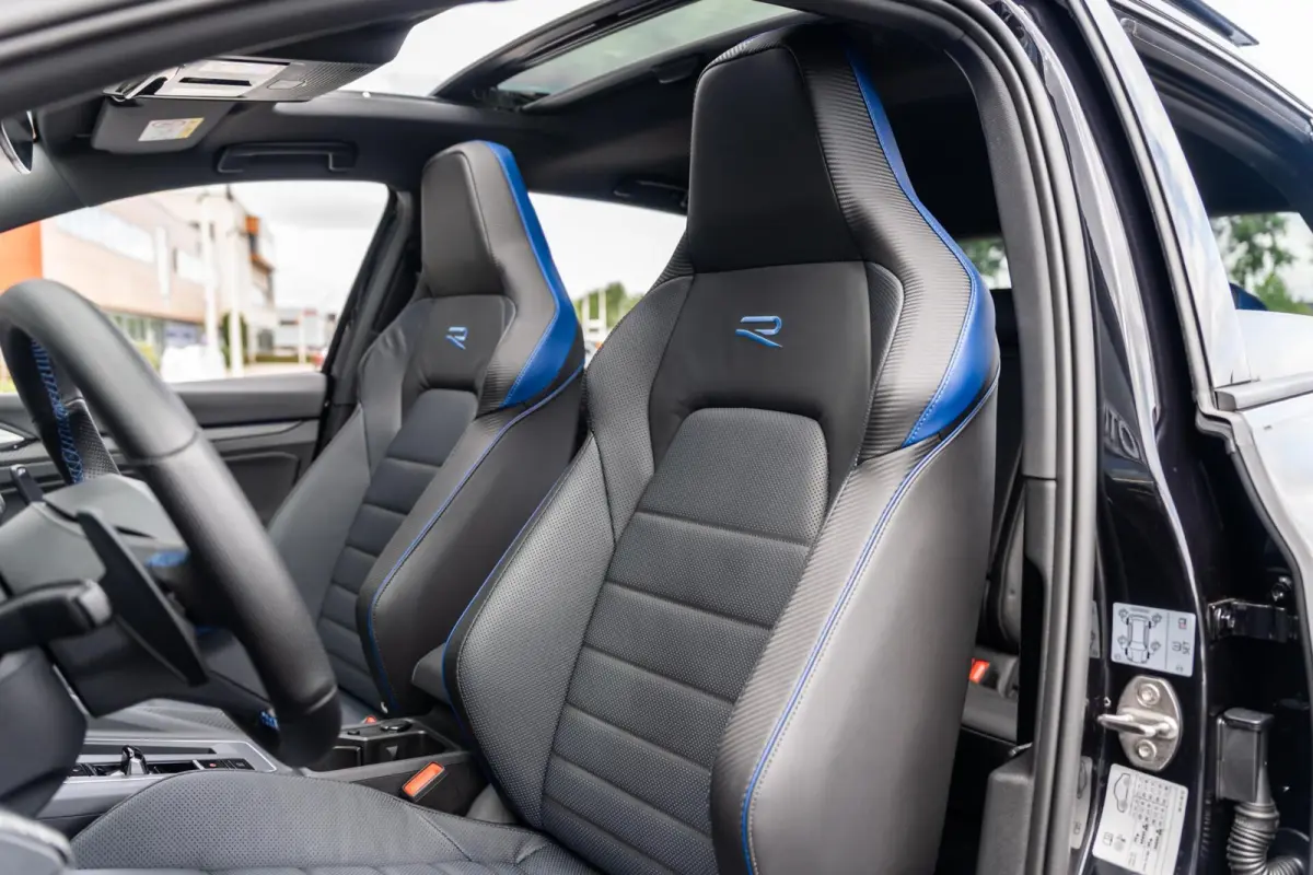 2.0 TSI R 4Motion Performance Akrapovic HK