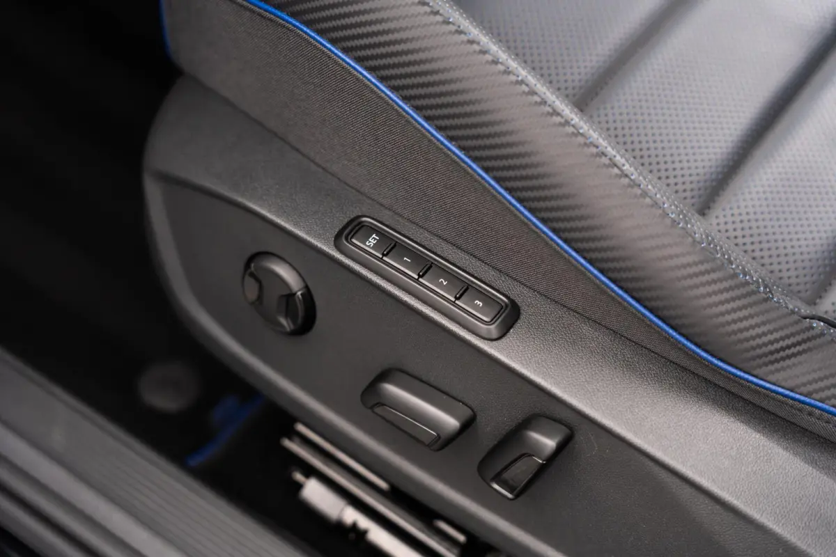 2.0 TSI R 4Motion Performance Akrapovic HK