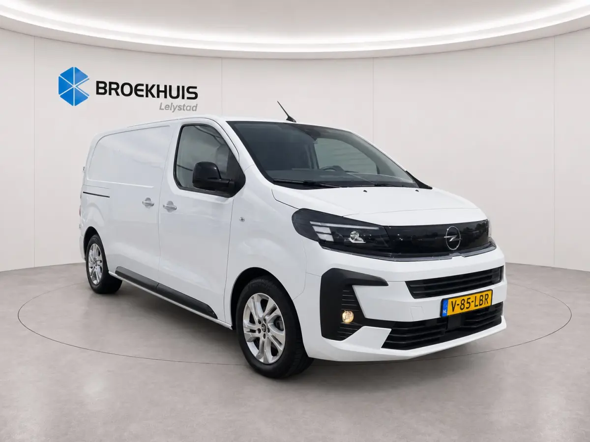 2.0D 145PK L2H1 INNOVATION AUTOMAAT NAVI / CLIMA / FULL-LED / 17" LMV / AFN. TREKHAAK / WINTERPAKKET / 1E EIGENAAR / UNIEK !!