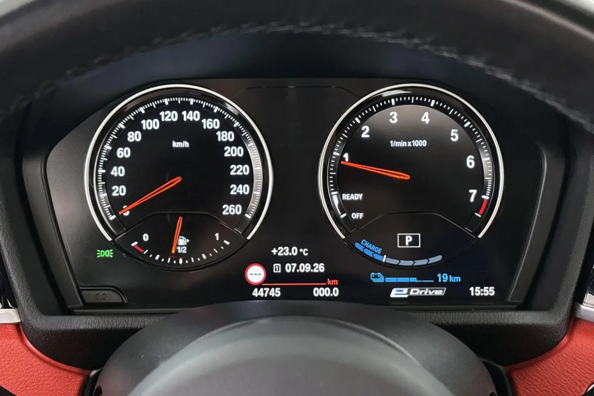 xDrive25e High Executive M Sport Panoramadak Keyless Rood Leder