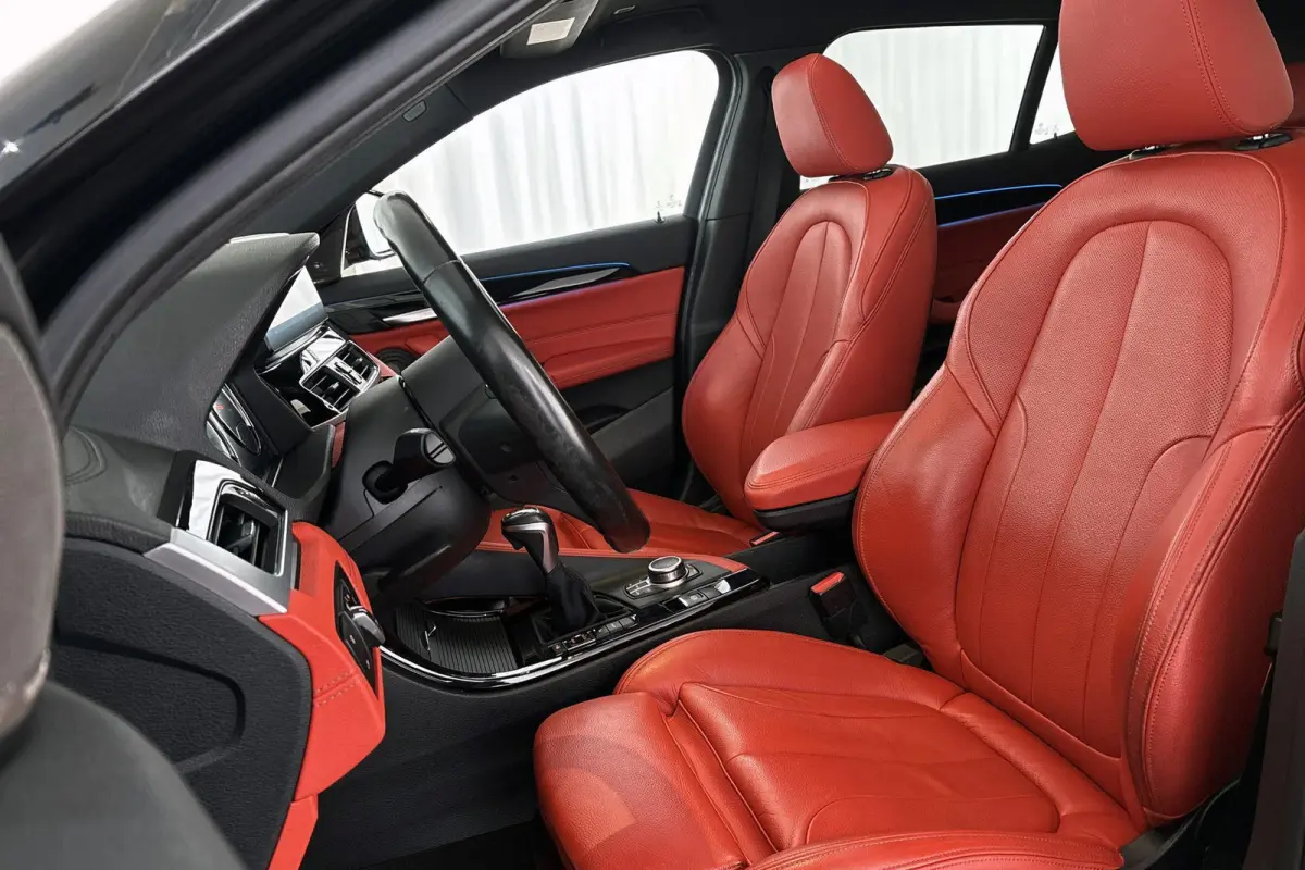 xDrive25e High Executive M Sport Panoramadak Keyless Rood Leder