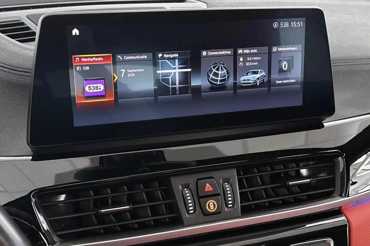 xDrive25e High Executive M Sport Panoramadak Keyless Rood Leder