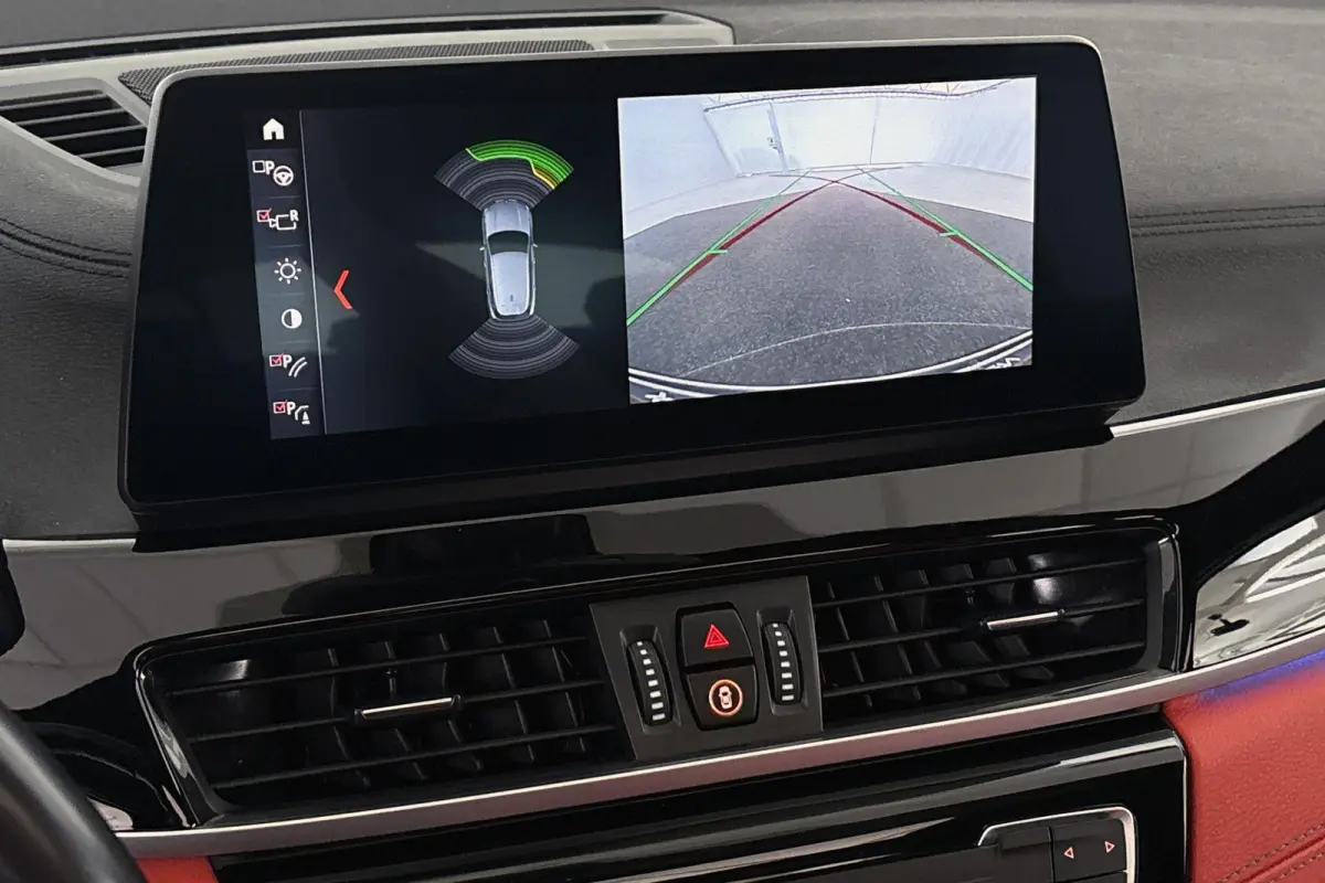 xDrive25e High Executive M Sport Panoramadak Keyless Rood Leder
