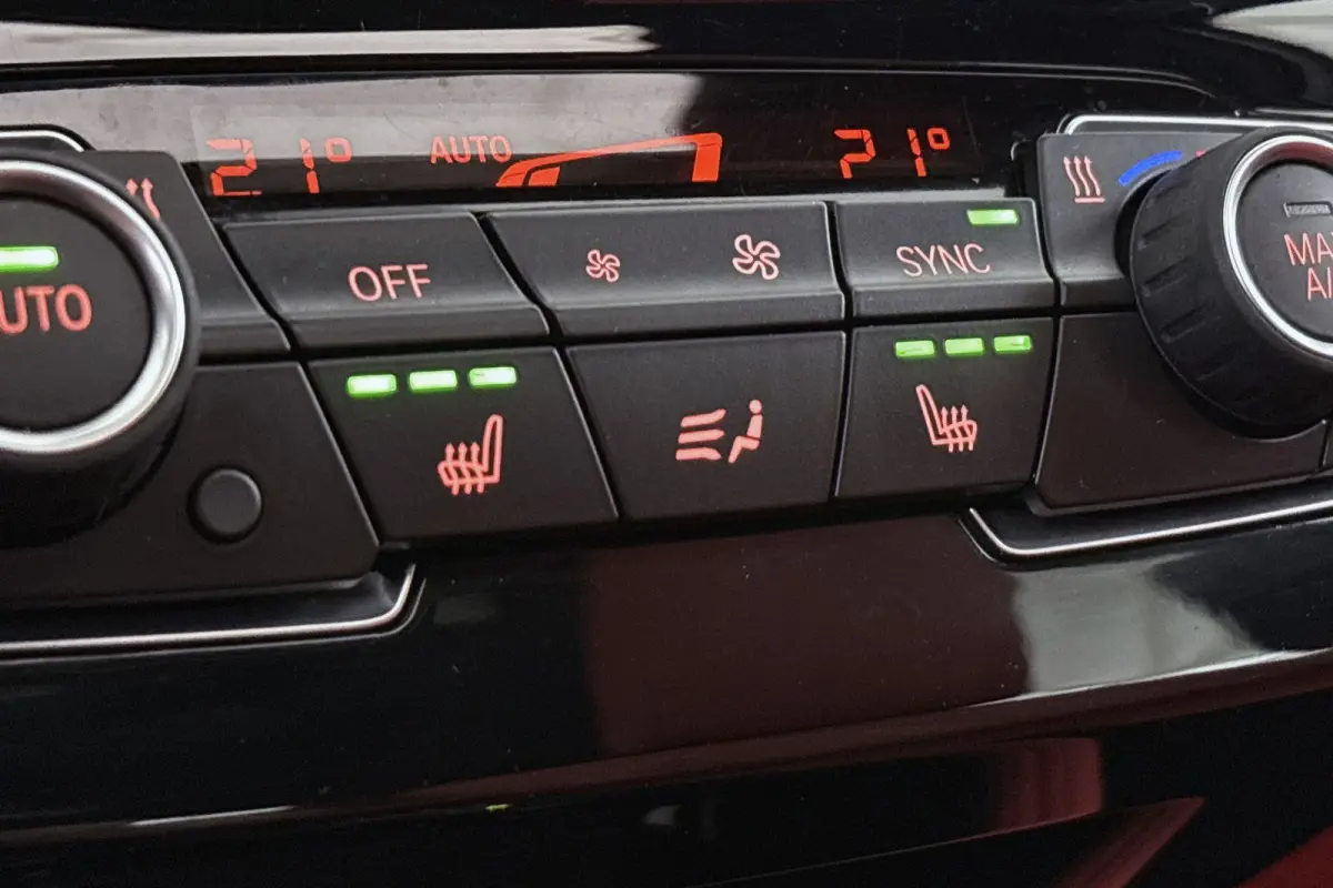 xDrive25e High Executive M Sport Panoramadak Keyless Rood Leder