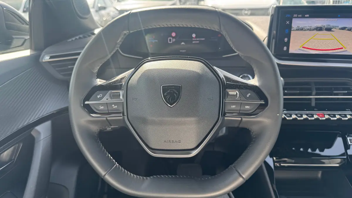 1.2 HYBRID 145PK ALLURE AUTOMAAT / TOT 8 JAAR GARANTIE / NAVI / LEDER / CLIMA / LED / PDC / 17" LMV / KEYLESS / 360 CAMERA / CRUISECONTROL / 1E EIGENAAR / NIEUWSTAAT !!