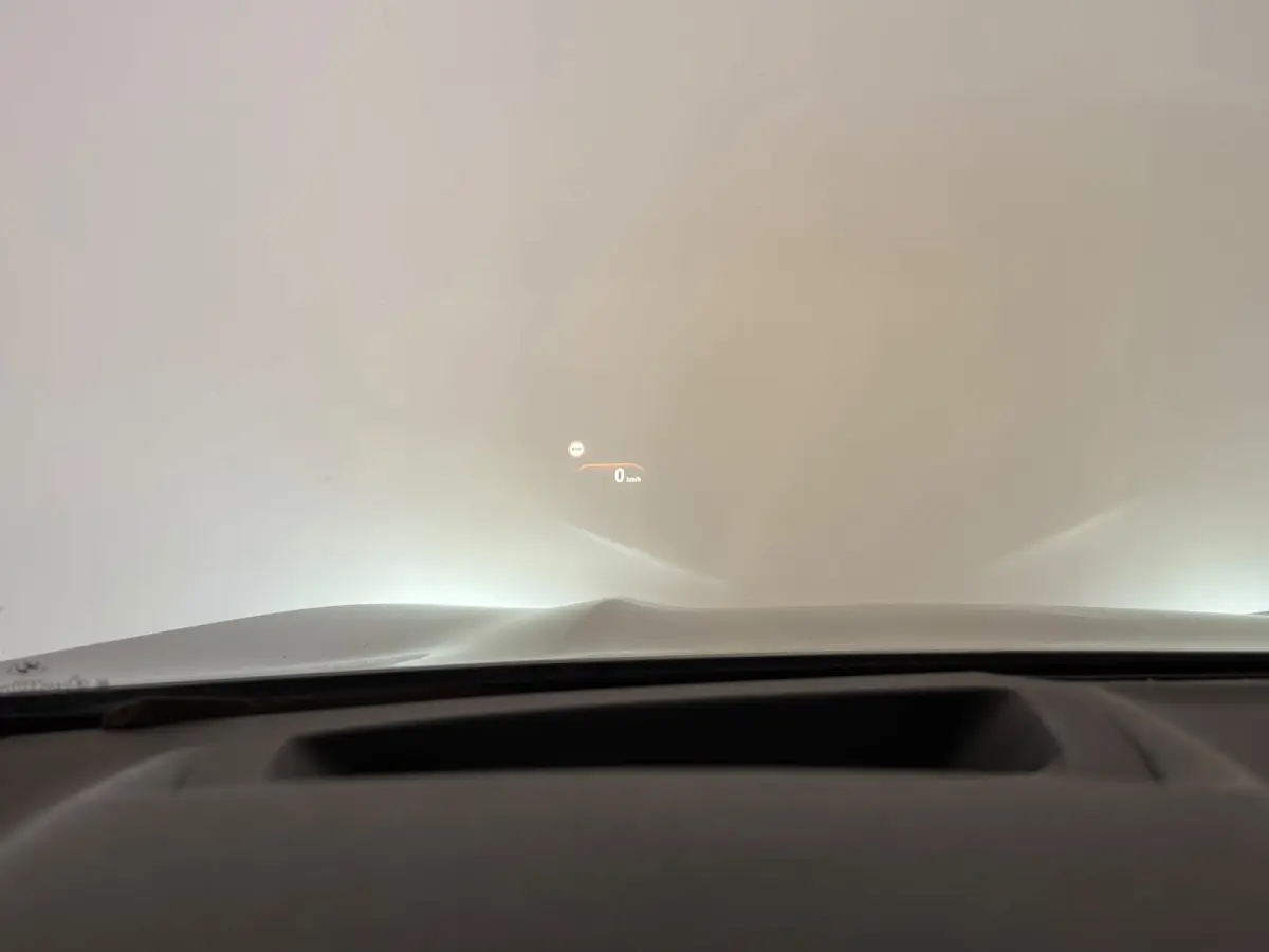 XDrive20i High Executive / M-pakket / Shadow Line / HUD