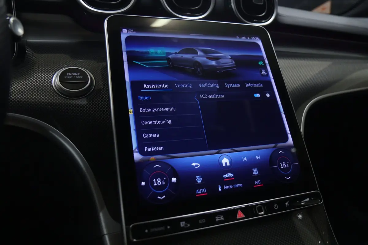 300 E AMG Line PANO/CARPLAY/SFEERV/CAMERA/BOMVOL