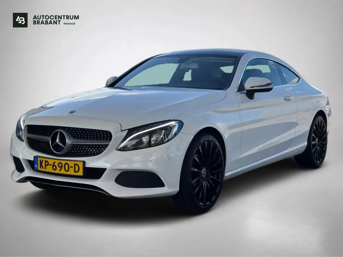 180 Ambition AMG Automaat (Goed onderhoud, NL-auto, Carplay, Navi, Parkeersensoren, Airco, Etc)