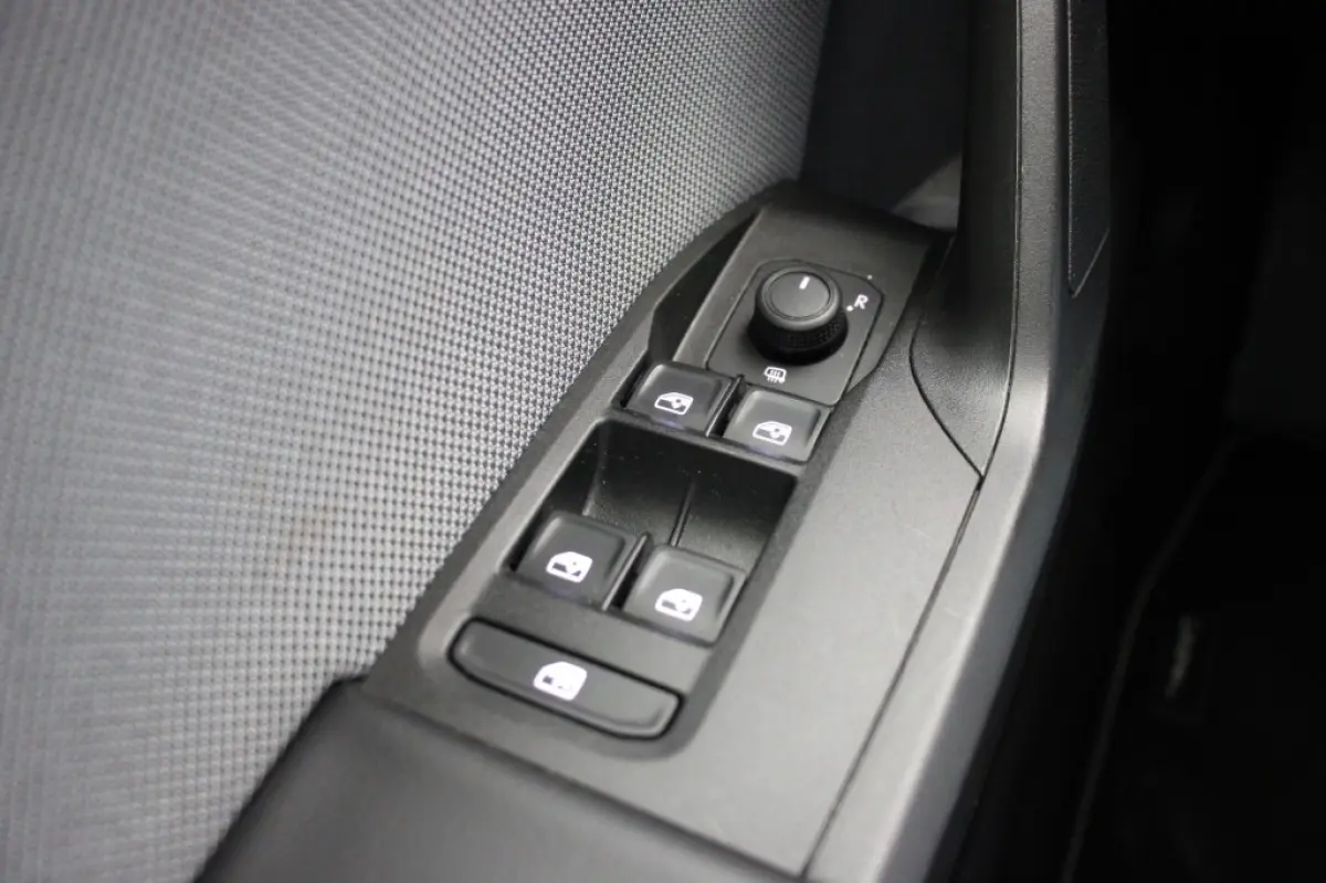 1.0 TSI Style Business Intense - Digitaal Cockpit, Carplay, Camera