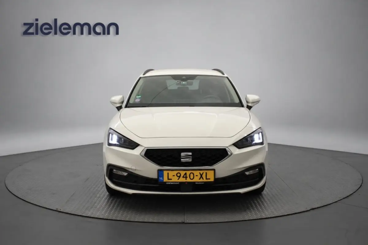 1.0 TSI Style Business Intense - Digitaal Cockpit, Carplay, Camera