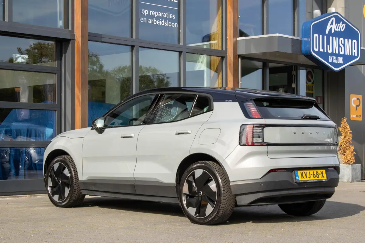 Single Motor Extended Range Plus 69 kWh|Harman|Camera|BLIS
