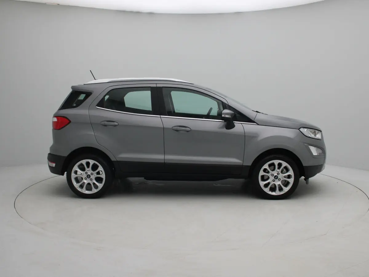 1.0 EcoBoost Titanium | Camera | Apple Carplay | Climate Control |