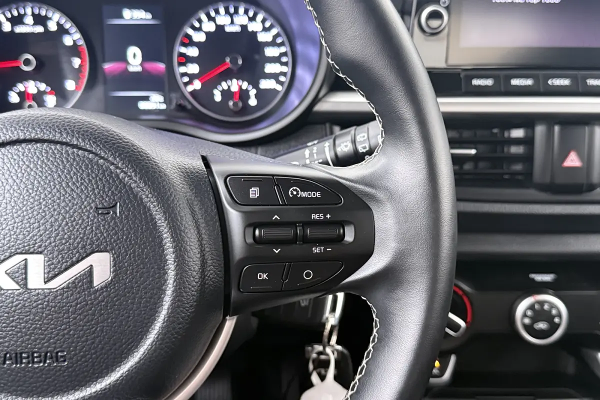 1.0 DPi DynamicLine Camera Carplay Cruise DAB 14'LMV