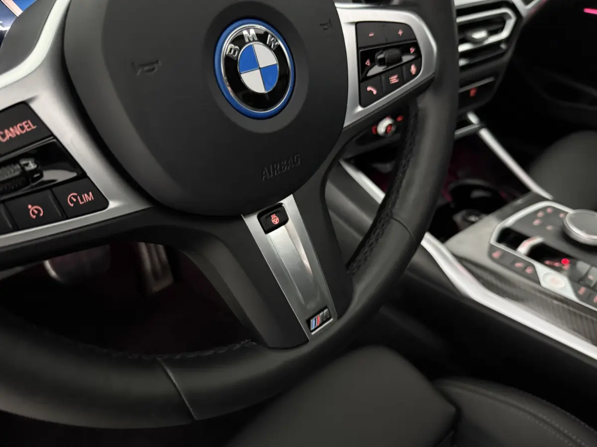 320e M-Sport | Pano | Virtual | Camera | Sfeer | Memory | Carplay | LED | Cruise | Leder