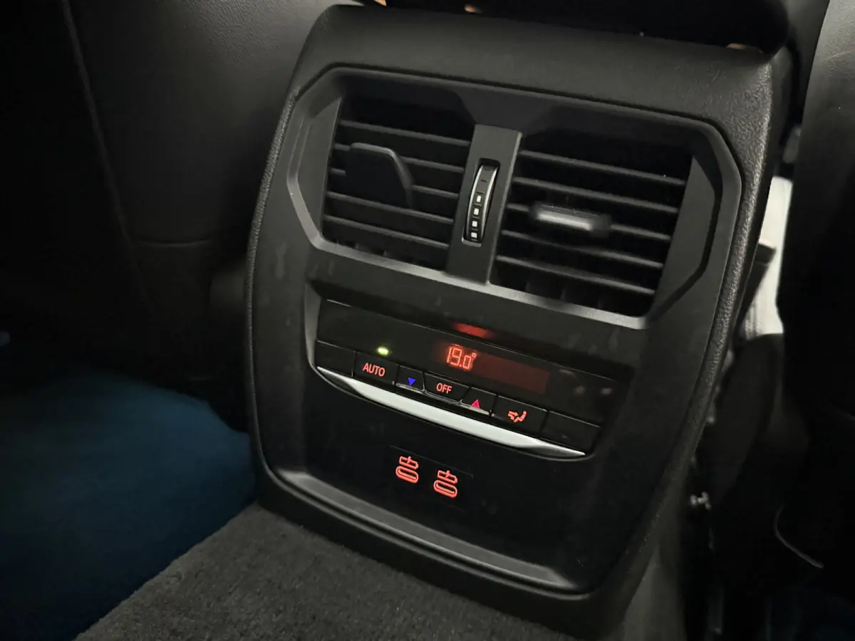 320e M-Sport | Pano | Virtual | Camera | Sfeer | Memory | Carplay | LED | Cruise | Leder