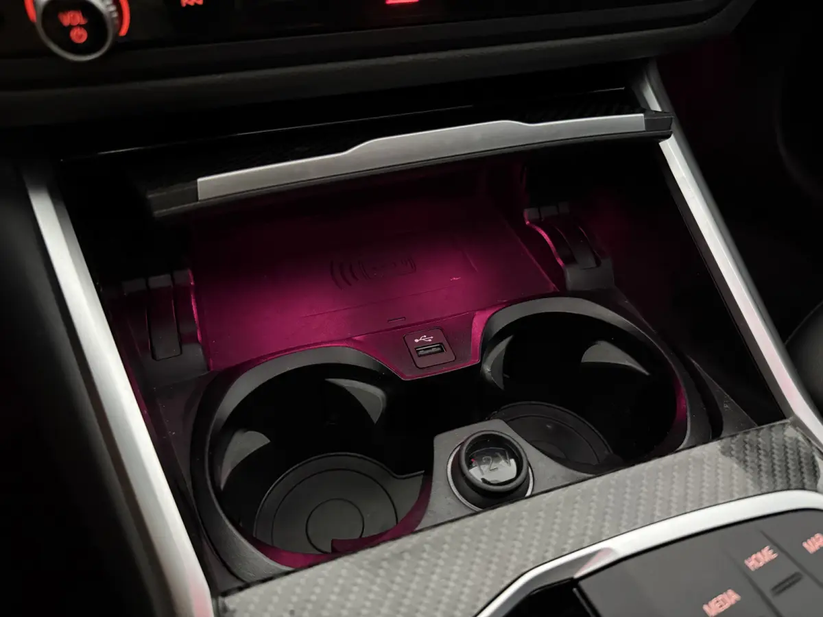 320e M-Sport | Pano | Virtual | Camera | Sfeer | Memory | Carplay | LED | Cruise | Leder