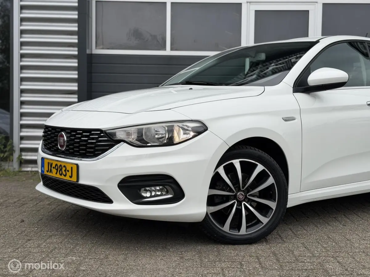 1.4 16V Lounge 2016|100% O-houd|17 Inch|Luxe|Navi|