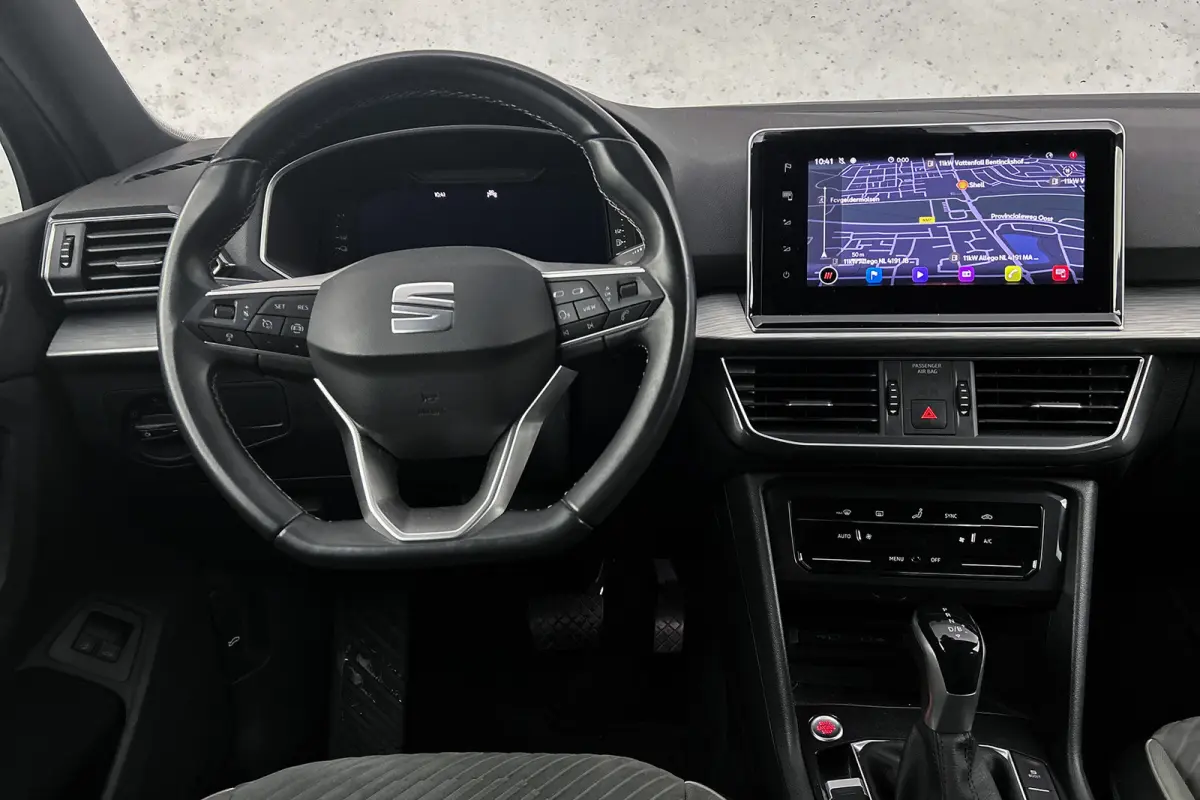1.4 TSI e-Hybrid PHEV Xcellence | Trekhaak | Adaptieve cruise control | Camera | LED