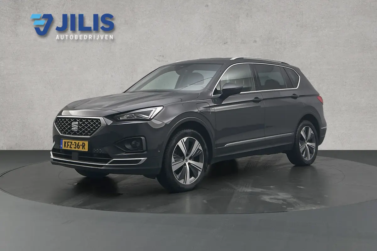 1.4 TSI e-Hybrid PHEV Xcellence | Trekhaak | Adaptieve cruise control | Camera | LED