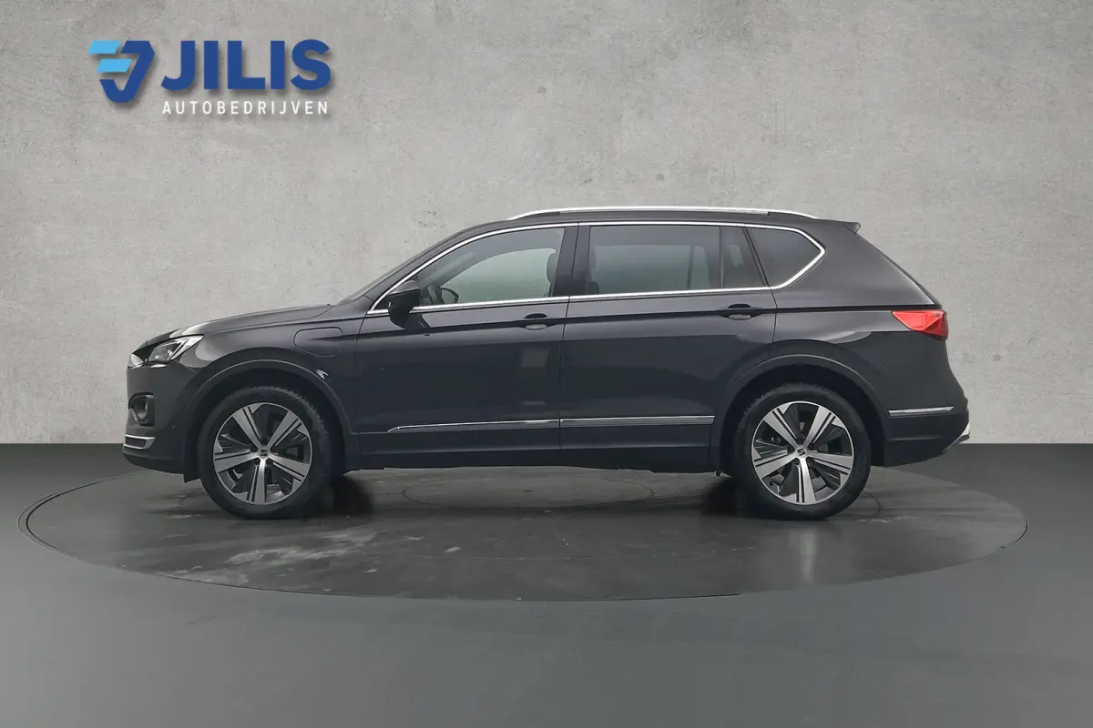 1.4 TSI e-Hybrid PHEV Xcellence | Trekhaak | Adaptieve cruise control | Camera | LED
