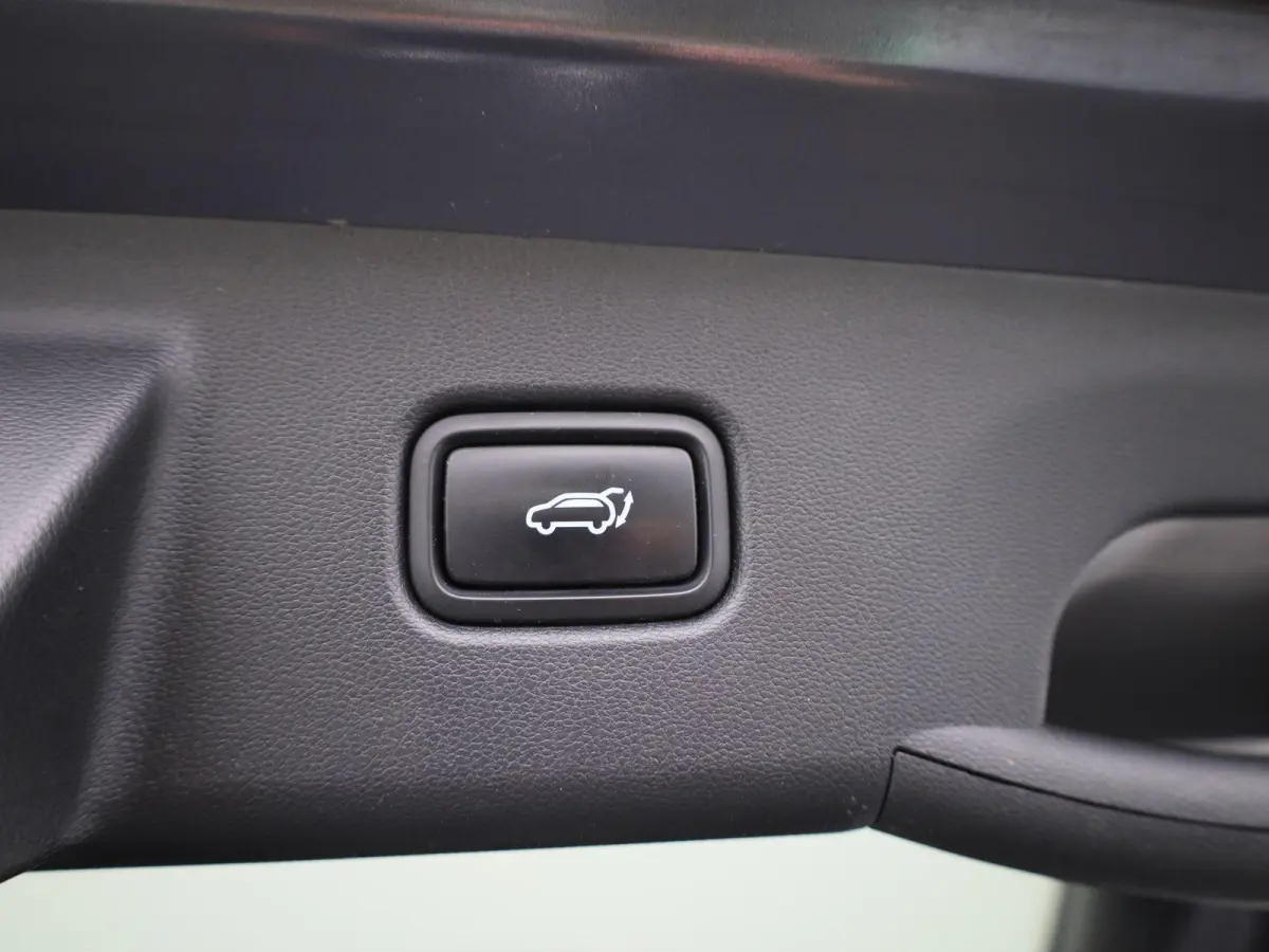 1.6 T-GDI MHEV Comfort Smart | 360 CAMERA | STOELKOELING | STOELVERWARMING | STUURVERWARMING | ELEKTRISCHE KOFFERKLEP | APPLE CARPLAY - ANDROID AUTO | LEDER |