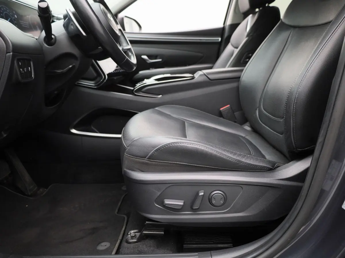 1.6 T-GDI MHEV Comfort Smart | 360 CAMERA | STOELKOELING | STOELVERWARMING | STUURVERWARMING | ELEKTRISCHE KOFFERKLEP | APPLE CARPLAY - ANDROID AUTO | LEDER |