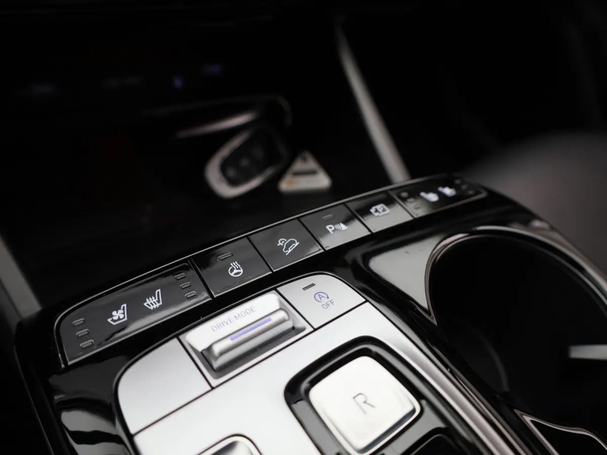 1.6 T-GDI MHEV Comfort Smart | 360 CAMERA | STOELKOELING | STOELVERWARMING | STUURVERWARMING | ELEKTRISCHE KOFFERKLEP | APPLE CARPLAY - ANDROID AUTO | LEDER |