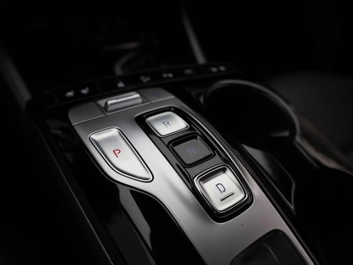 1.6 T-GDI MHEV Comfort Smart | 360 CAMERA | STOELKOELING | STOELVERWARMING | STUURVERWARMING | ELEKTRISCHE KOFFERKLEP | APPLE CARPLAY - ANDROID AUTO | LEDER |