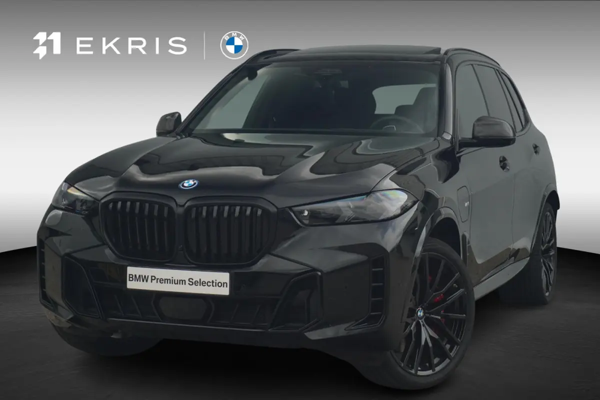 xDrive50e | M Sportpakket Pro | Panoramadak | Harman Kardon | M Multifunctionele voorstoelen | Carbon Exterieur