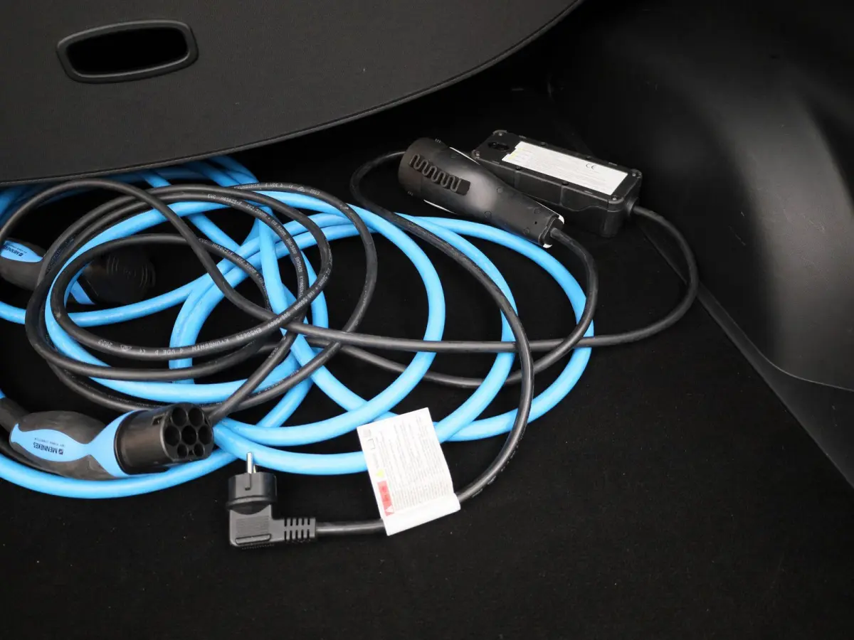 58kWh | PANORAMADAK | 360 CAMERA | BOSE | ELEKTRISCHE KOFFERKLEP | LEDER | APPLE CARPLAY - ANDROID AUTO |
