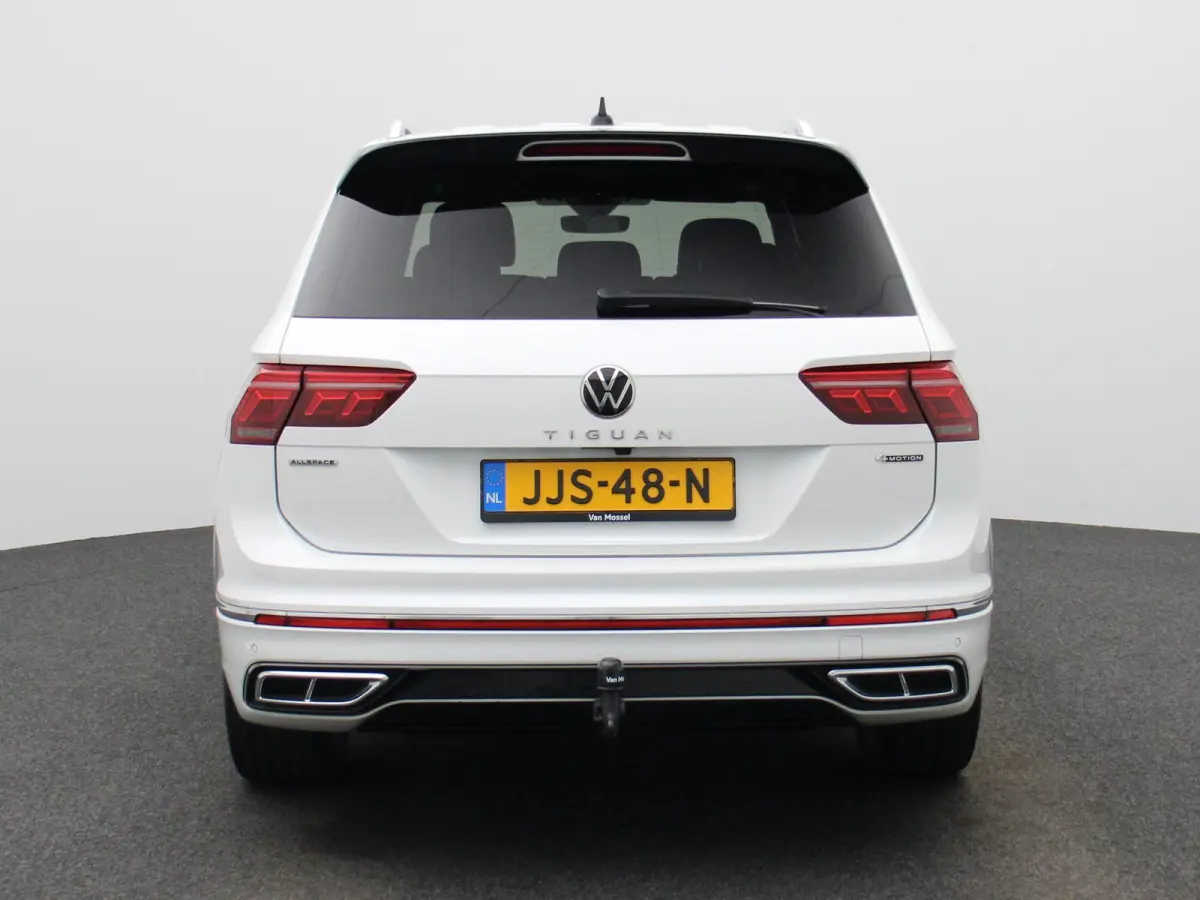 2.0 TSI 4Motion Highline 7p. | Automaat | Apple Carplay / Android Auto | Panoramadak | Head-up Display | Stoelverwarming / Stoelventilatie | Achteruitrijcamera | Parkeersensoren | Trekhaak |