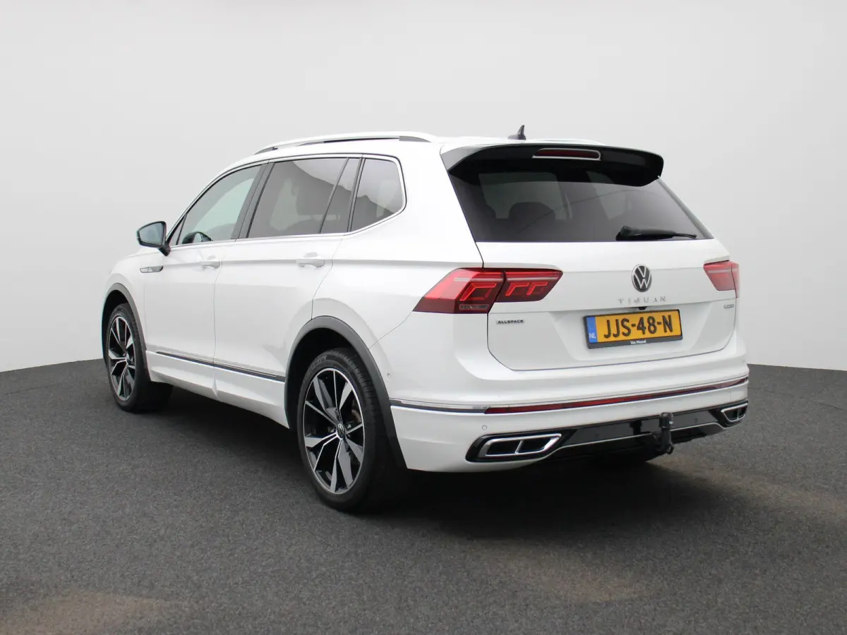 2.0 TSI 4Motion Highline 7p. | Automaat | Apple Carplay / Android Auto | Panoramadak | Head-up Display | Stoelverwarming / Stoelventilatie | Achteruitrijcamera | Parkeersensoren | Trekhaak |