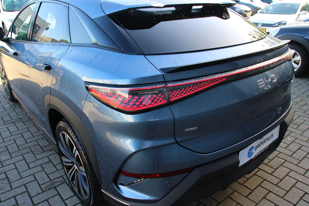 Excellence AWD 91.3 kWh 531PK! | DIRECT LEVERBAAR | PANO DAK | DYNAUDIO | 360° CAMERA | HUD | 20" LMV | KEYLESS | STOELVENTILATIE |
