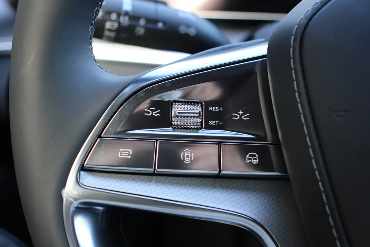 Excellence AWD 91.3 kWh 531PK! | DIRECT LEVERBAAR | PANO DAK | DYNAUDIO | 360° CAMERA | HUD | 20" LMV | KEYLESS | STOELVENTILATIE |