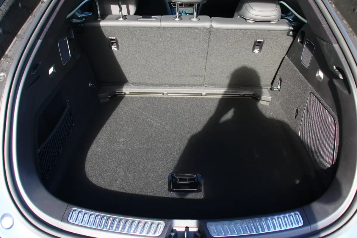 Excellence AWD 91.3 kWh 531PK! | DIRECT LEVERBAAR | PANO DAK | DYNAUDIO | 360° CAMERA | HUD | 20" LMV | KEYLESS | STOELVENTILATIE |