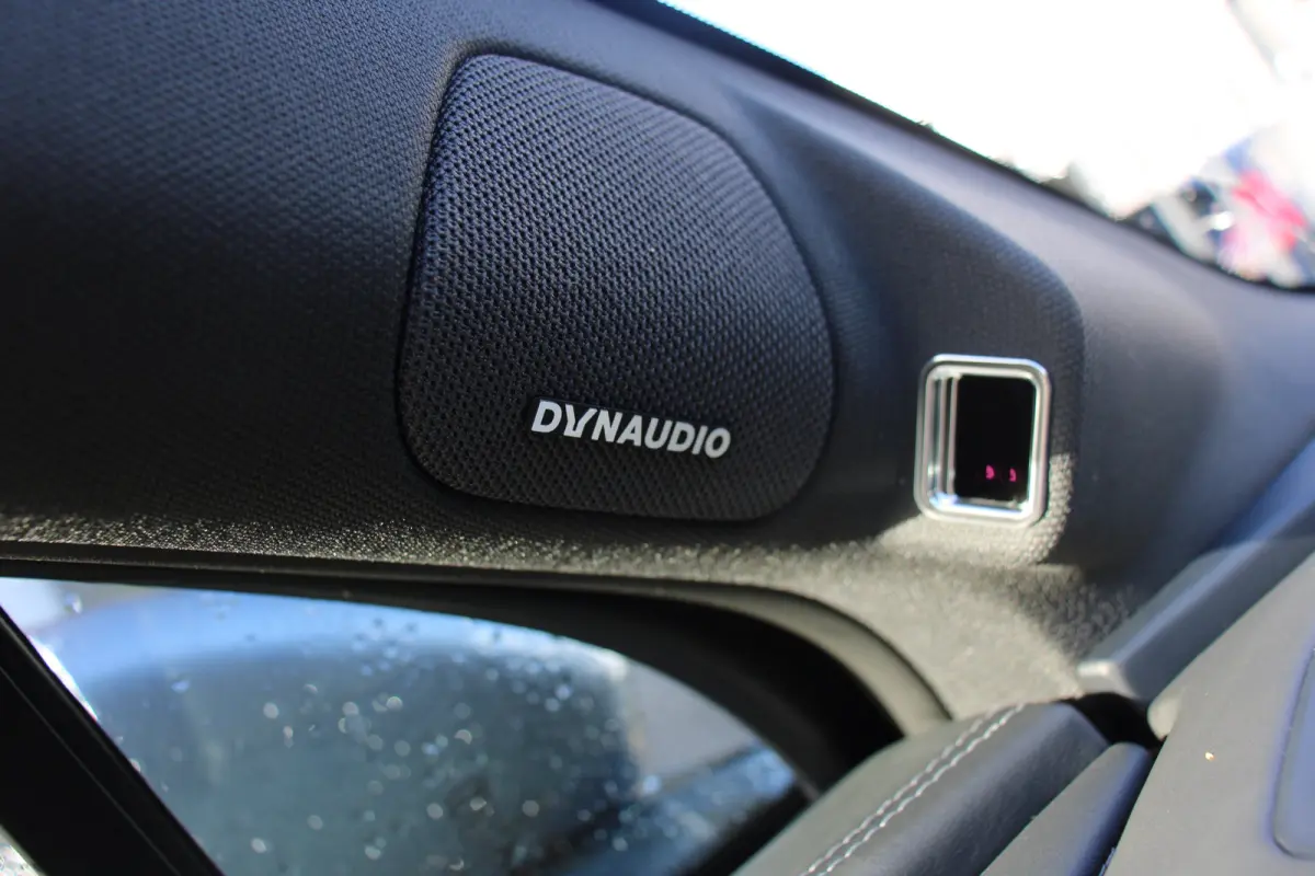 Excellence AWD 91.3 kWh 531PK! | DIRECT LEVERBAAR | PANO DAK | DYNAUDIO | 360° CAMERA | HUD | 20" LMV | KEYLESS | STOELVENTILATIE |