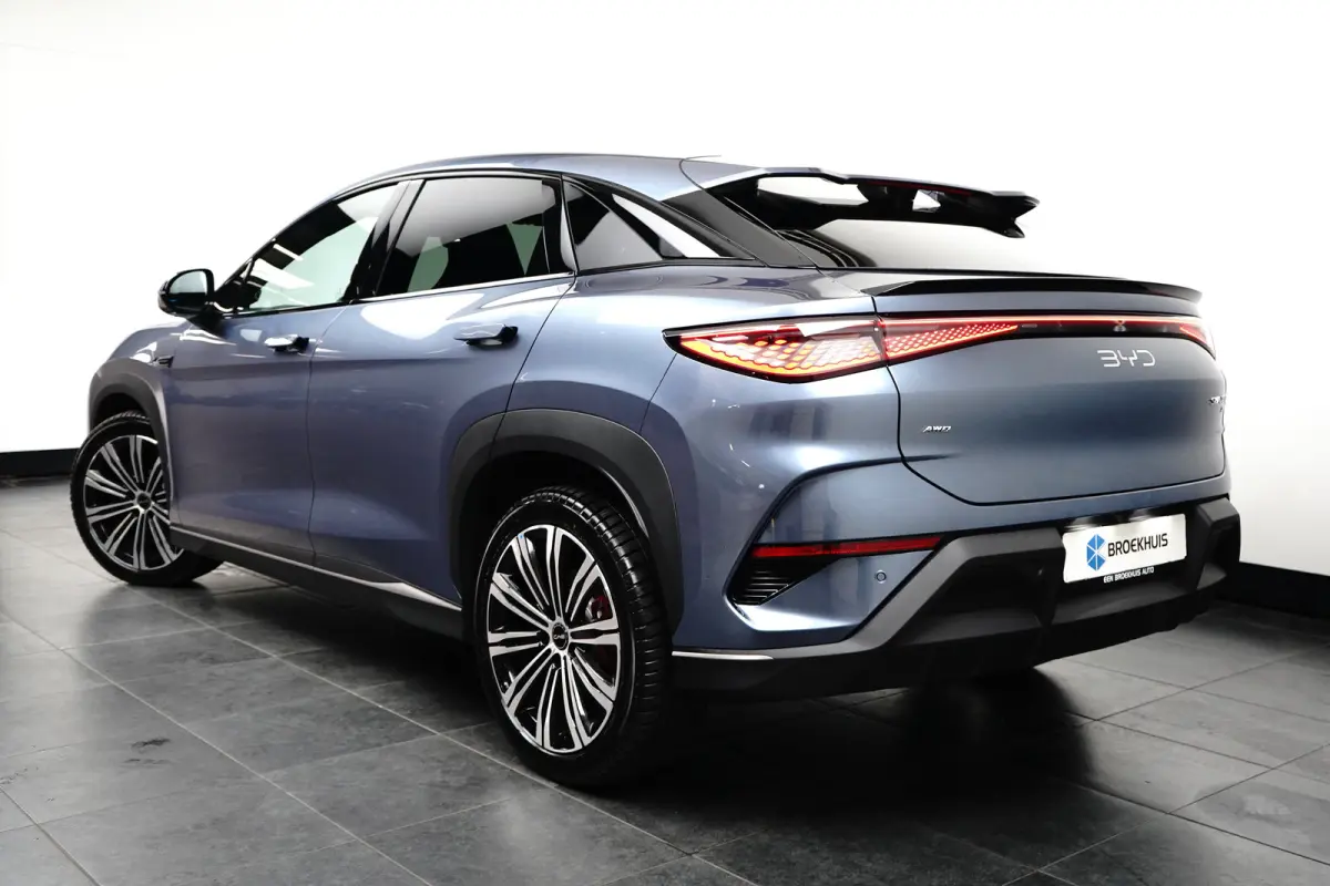 Excellence AWD 91.3 kWh 531PK! | DIRECT LEVERBAAR | PANO DAK | DYNAUDIO | 360° CAMERA | HUD | 20" LMV | KEYLESS | STOELVENTILATIE |