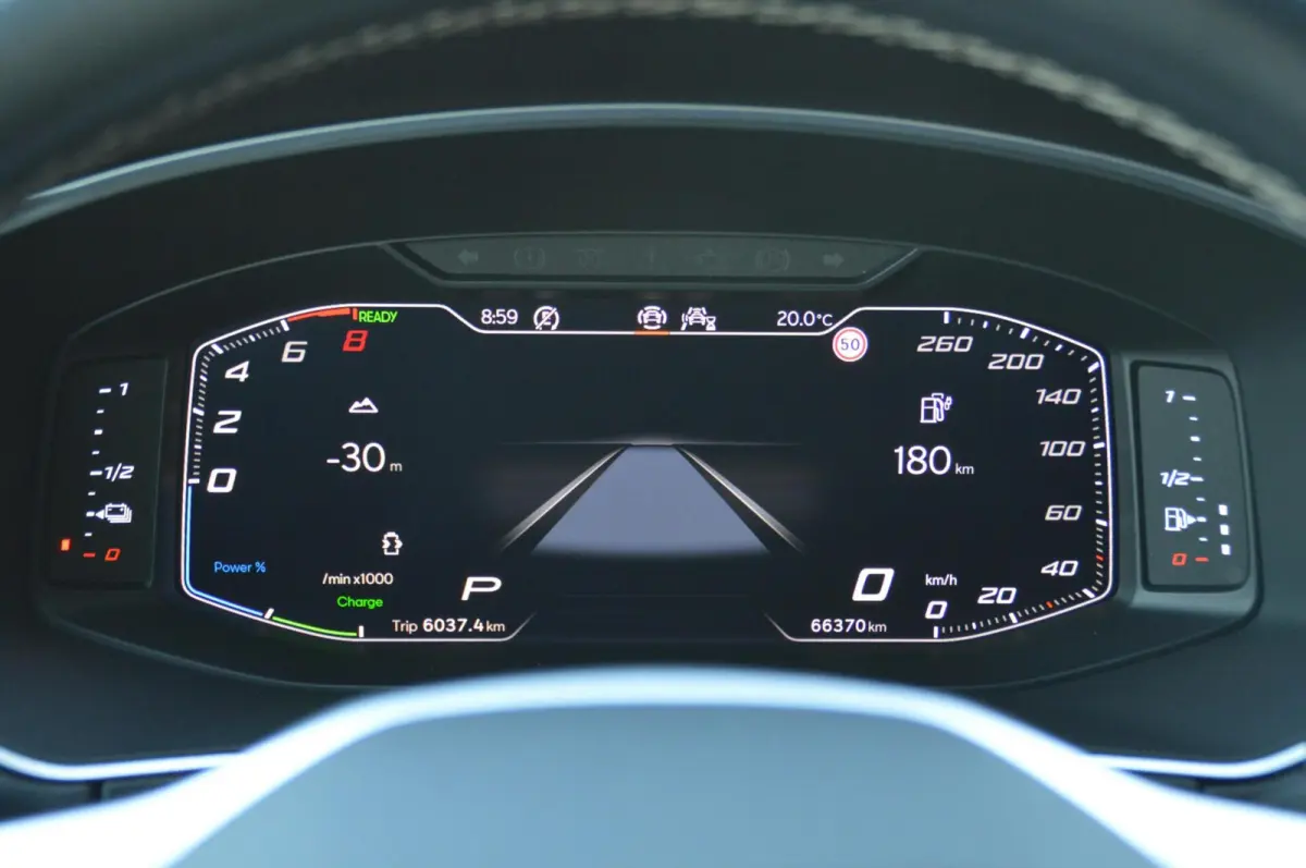 1.4 TSI e-Hybrid PHEV Xperience panoramadak