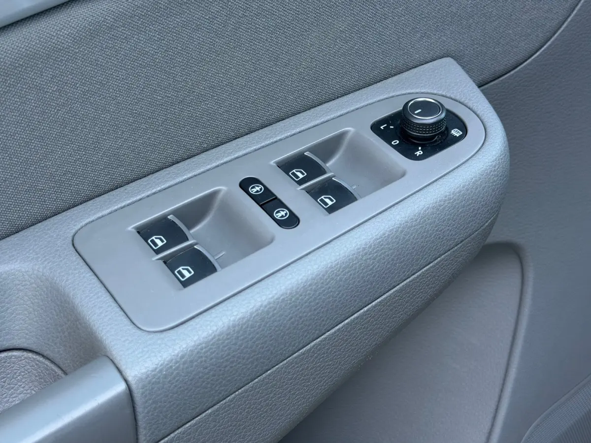 1.4 TSI Highline 7pers. Automaat - Deep Black Pearl - Clima/Camera/Cruise