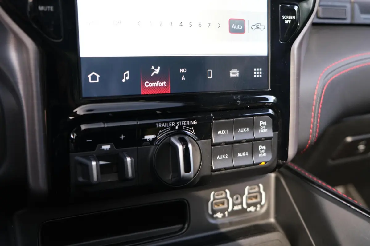 1500 4X4 6.2 V8 4x4 Crew Cab TRX|EXCL.BTW|711PK!|Pano|LPG|RAMBAR|Alpine|Stoelkoeling|Stuurwielverwarming|Carplay|