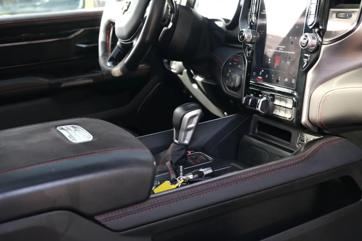 1500 4X4 6.2 V8 4x4 Crew Cab TRX|EXCL.BTW|711PK!|Pano|LPG|RAMBAR|Alpine|Stoelkoeling|Stuurwielverwarming|Carplay|