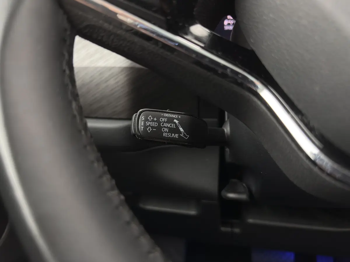 1.5 TSI Business Edition [7-Pers.] (INCL-BTW) Aut. *LEATHER-FABRIC | FULL-LED | DIGI-COCKPIT | ADAPTIVE-CRUISE | HEATED-SPORTSEATS | CAMERA | KEYLESS | NAVI-FULLMAP | AMBIENTLIGHT | DAB+ | S