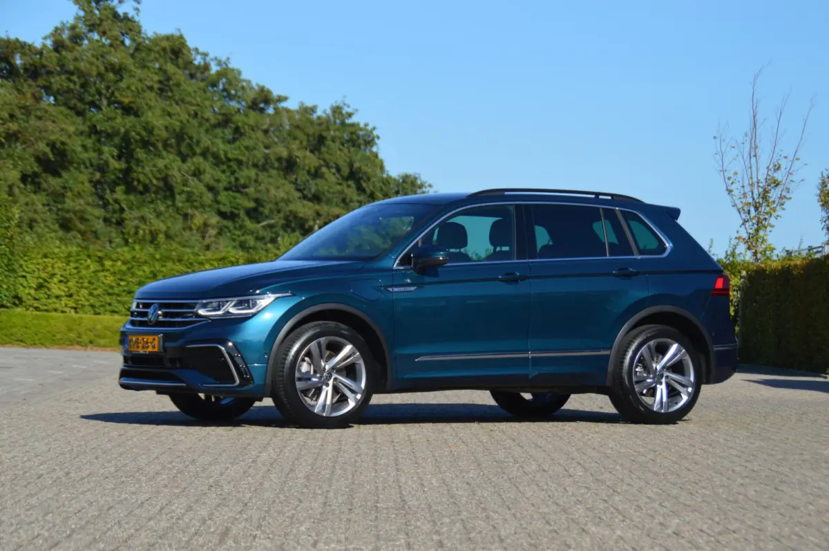 1.4 TSI 245 pk eHybrid R-Line Business+ 10.714 km!