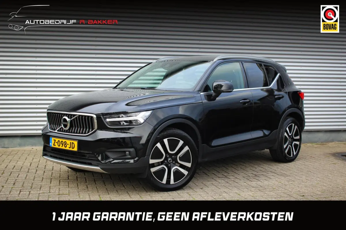 2.0 B4 AWD Inscription // Trekhaak | 2100KG trekgewicht | Harman Kardon | Camera | Stoel- + stuurwielverwarming | Orrefors Crystal Gearshift