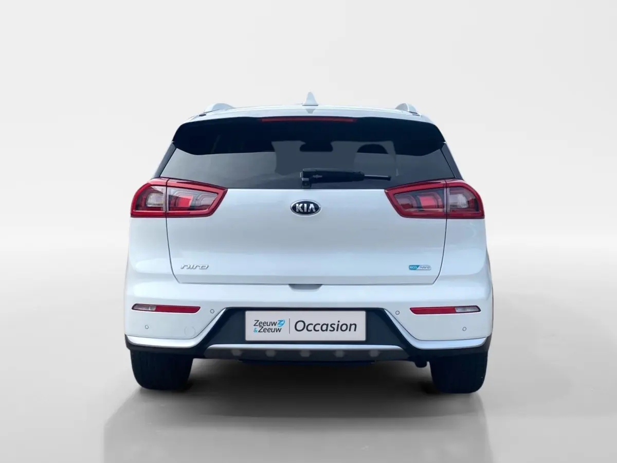 1.6 GDi Hybrid ExecutiveLine | Dodehoekdetectie | Lederen bekleding | Stoelverwarming en ventilatie | 18 inch  LM-velgen | Elektr. stoel | Parkeercamera |