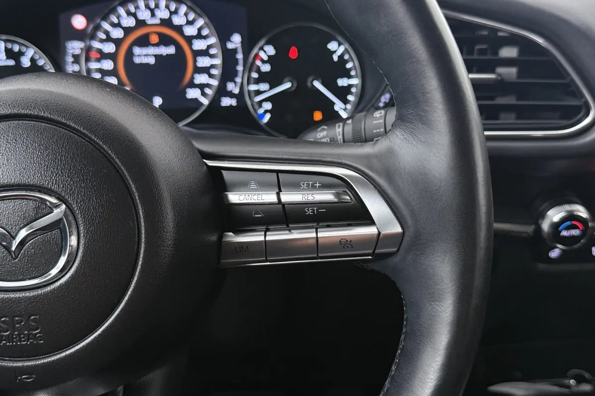 2.0 Aut. e-SkyActiv-G Premium Leder Memory Camera Head-Up Display